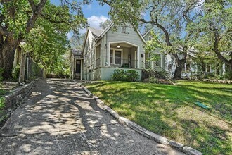 1007 Reagan Terrace in Austin, TX - Building Photo - Building Photo