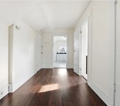 44 Oberlin St, Unit 3rd Floor in Maplewood, NJ - Foto de edificio - Building Photo