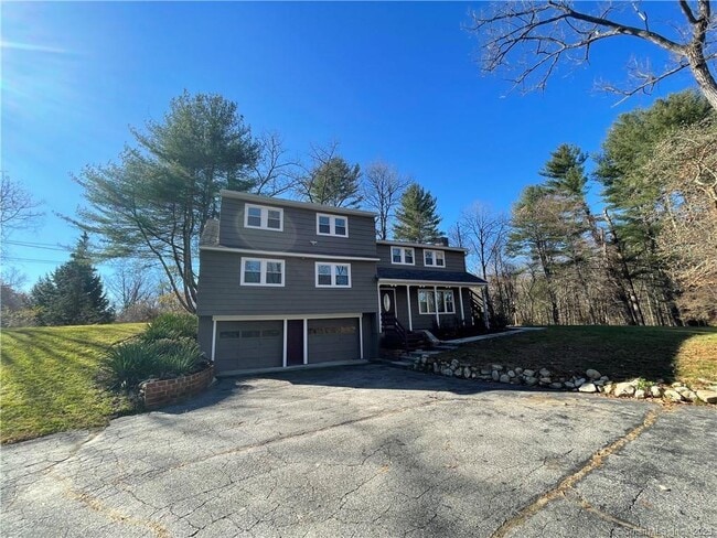 617 Long Mountain Rd-Unit -1 in New Milford, CT - Building Photo - Building Photo