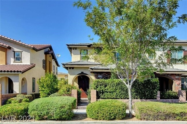 property at 3182 Via Seranova