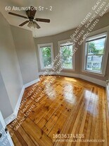 60 Arlington St in Manchester, NH - Building Photo