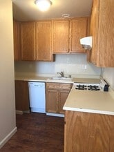 4049 Arthur Ashe Cir in Santa Rosa, CA - Foto de edificio - Building Photo