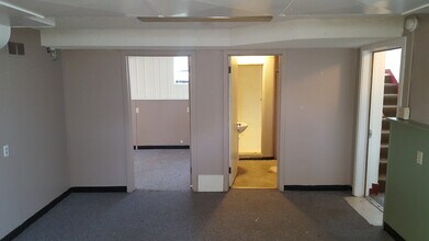 901 N 6th St in Grand Forks, ND - Building Photo - Building Photo
