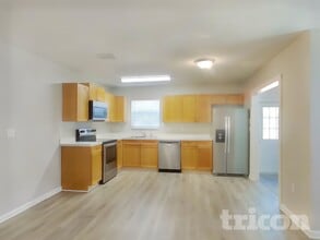 2122 Center Way, Unit 317 in Middleburg, FL - Foto de edificio - Building Photo