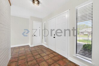 1006 Tulane Dr in Arlington, TX - Building Photo - Building Photo