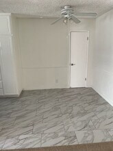 141 N Kenwood St in Glendale, CA - Building Photo - Building Photo