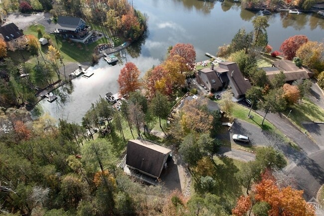 29 Fairy Ct in Athens, NY - Foto de edificio - Building Photo
