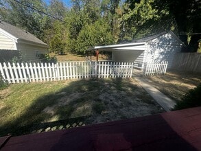 1409 Pacific St in St. Joseph, MO - Building Photo - Building Photo