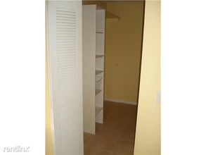 209 Foxtail Dr-Unit -Apt G3 in Greenacres, FL - Foto de edificio - Building Photo