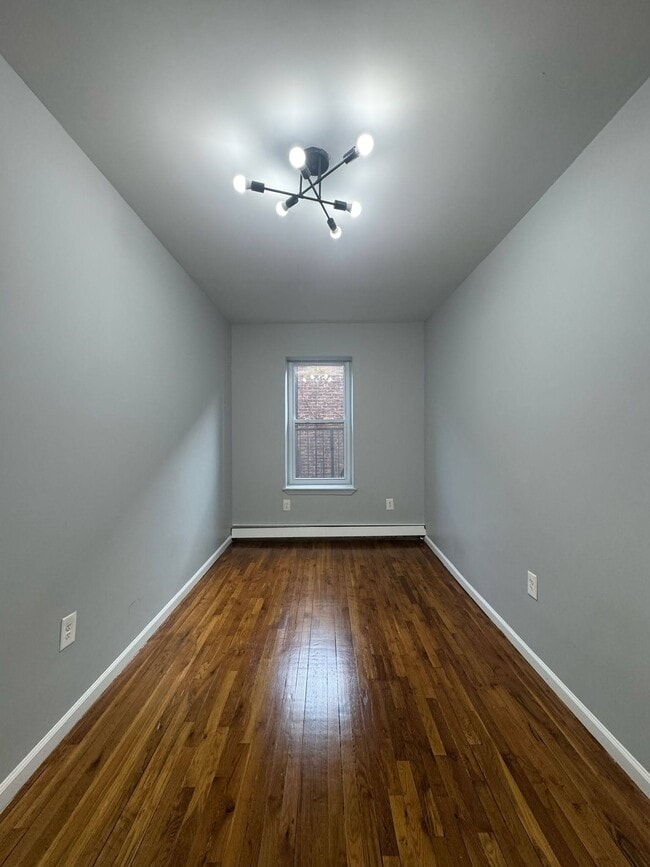 121 Wade St, Unit 3D in Jersey City, NJ - Building Photo - Building Photo