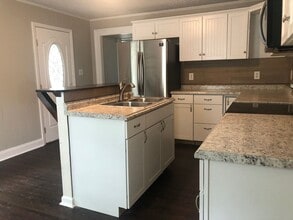 701 S South St in Gastonia, NC - Building Photo - Building Photo