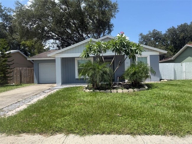 property at 2963 Glenhaven Dr