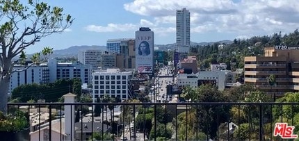 1100 Alta Loma Rd-Unit -1002 in West Hollywood, CA - Building Photo - Building Photo