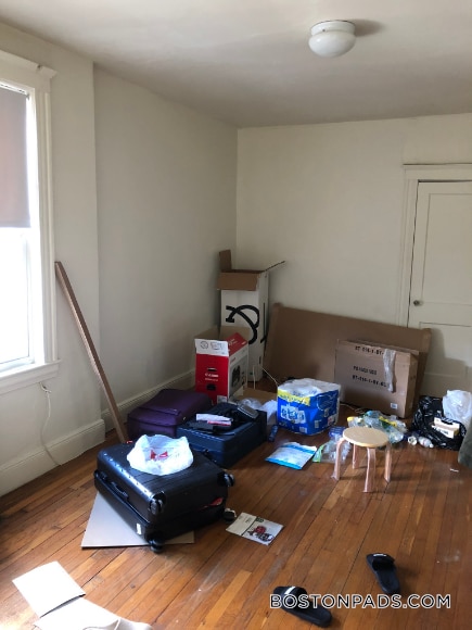 1630 Commonwealth Ave in Boston, MA - Building Photo - Building Photo
