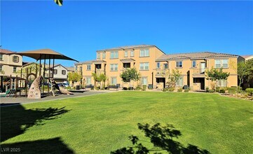 1182 Kiamichi Ct in Henderson, NV - Building Photo - Building Photo