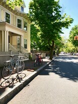 356 Harvard St, Unit A in Cambridge, MA - Building Photo