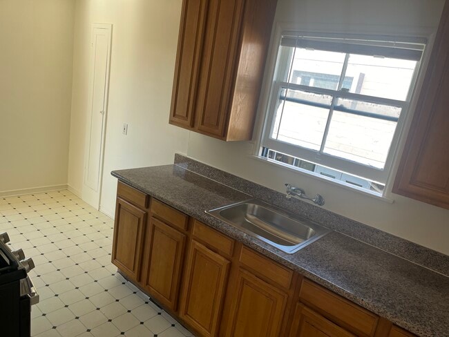 919 Dwight Way, Unit 919 Dwight Way
