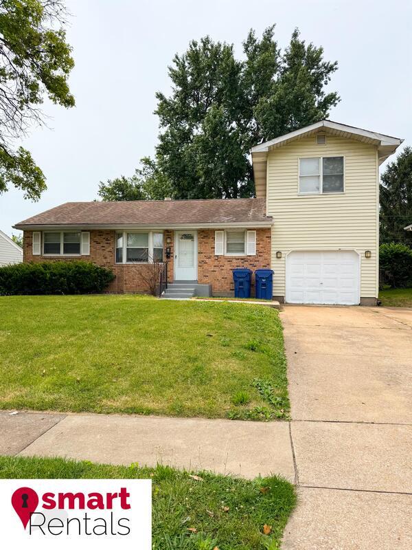 property at 160 Maple Dr