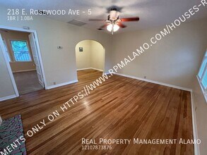218 E Rosewood Ave in San Antonio, TX - Building Photo - Building Photo