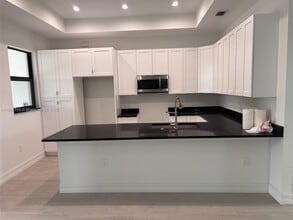 2343 39th Ave NE in Naples, FL - Building Photo - Building Photo
