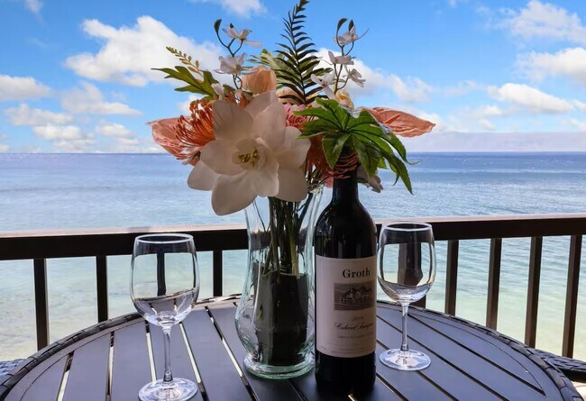 4365 Lower Honoapiilani Rd in Lahaina, HI - Building Photo - Building Photo