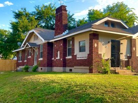 1553 E McLemore Ave in Memphis, TN - Building Photo