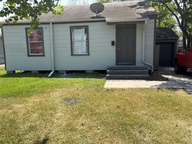 property at 1314 16th St