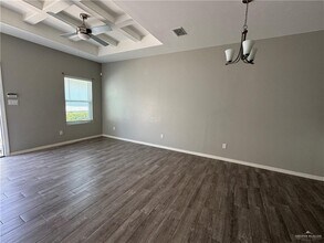 408 Carlisle Ave in Edinburg, TX - Building Photo - Building Photo