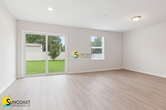 7638 Mailes Ct, Unit 101 in Jacksonville, FL - Building Photo - Building Photo