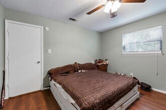 11519 Pecan Creek Pkwy, Unit 17 in Austin, TX - Foto de edificio - Building Photo