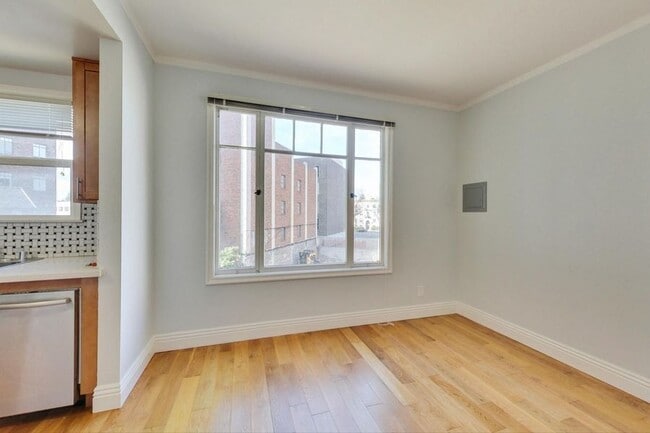 465 Bellevue Ave in Oakland, CA - Building Photo - Building Photo