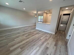927 N L St in Lake Worth Beach, FL - Building Photo - Building Photo