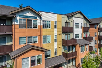 Liberty Square in Renton, WA - Foto de edificio - Building Photo