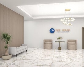 180 Morris Ave in Long Branch, NJ - Foto de edificio - Building Photo