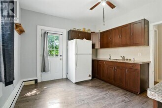 191 Simcoe St S in Oshawa, ON - Building Photo - Building Photo