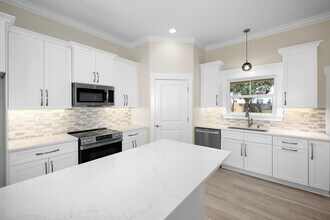 61 Spruce St in Freeport, FL - Building Photo - Building Photo