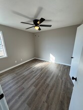 422 W Jackson St, Unit 3 in Union City, TN - Building Photo - Building Photo