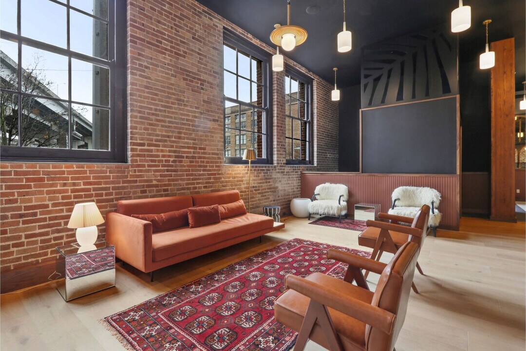 1148 S Peters St in New Orleans, LA - Building Photo
