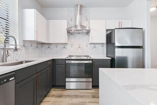 The Berkeley in Fort Worth, TX - Building Photo