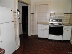 551 S Washington St in Bloomington, IN - Building Photo - Building Photo