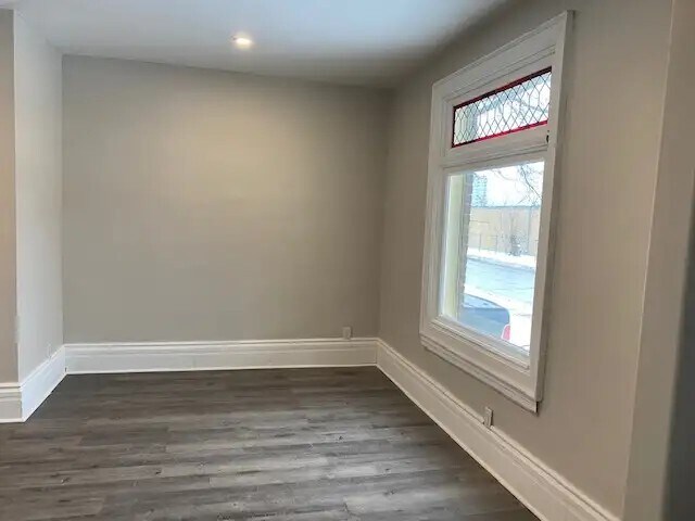 14 Perry St in Barrie, ON - Building Photo - Building Photo