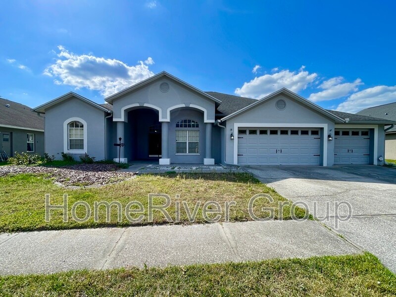 10014 Cypress Shadow Ave in Tampa, FL - Building Photo
