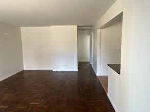 883 S York St in Elmhurst, IL - Building Photo - Building Photo