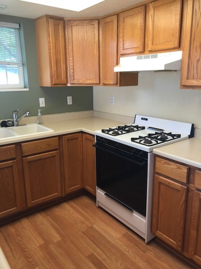 29 Somerset Pl in Logan, UT - Building Photo - Building Photo