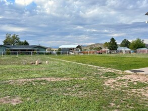 1440 E New York Pl in Chino Valley, AZ - Building Photo - Building Photo