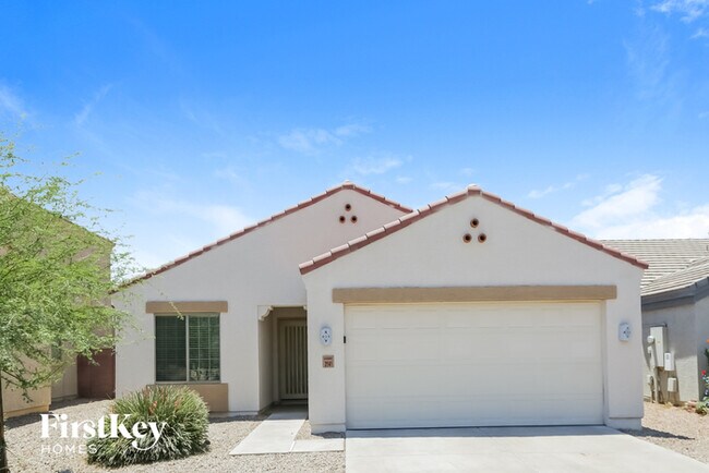 property at 3141 W Sunland Ave