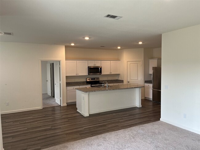 22015 Sovereign Hts Ln. in Houston, TX - Building Photo - Building Photo