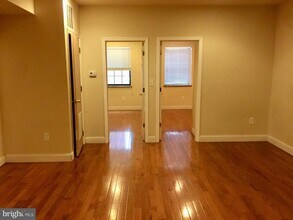 1241 Vine St in Philadelphia, PA - Building Photo - Building Photo