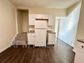 826 Walbridge St in Pittsburgh, PA - Building Photo - Building Photo