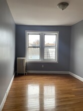 729 Avenue A, Unit 11 in Bayonne, NJ - Building Photo - Building Photo